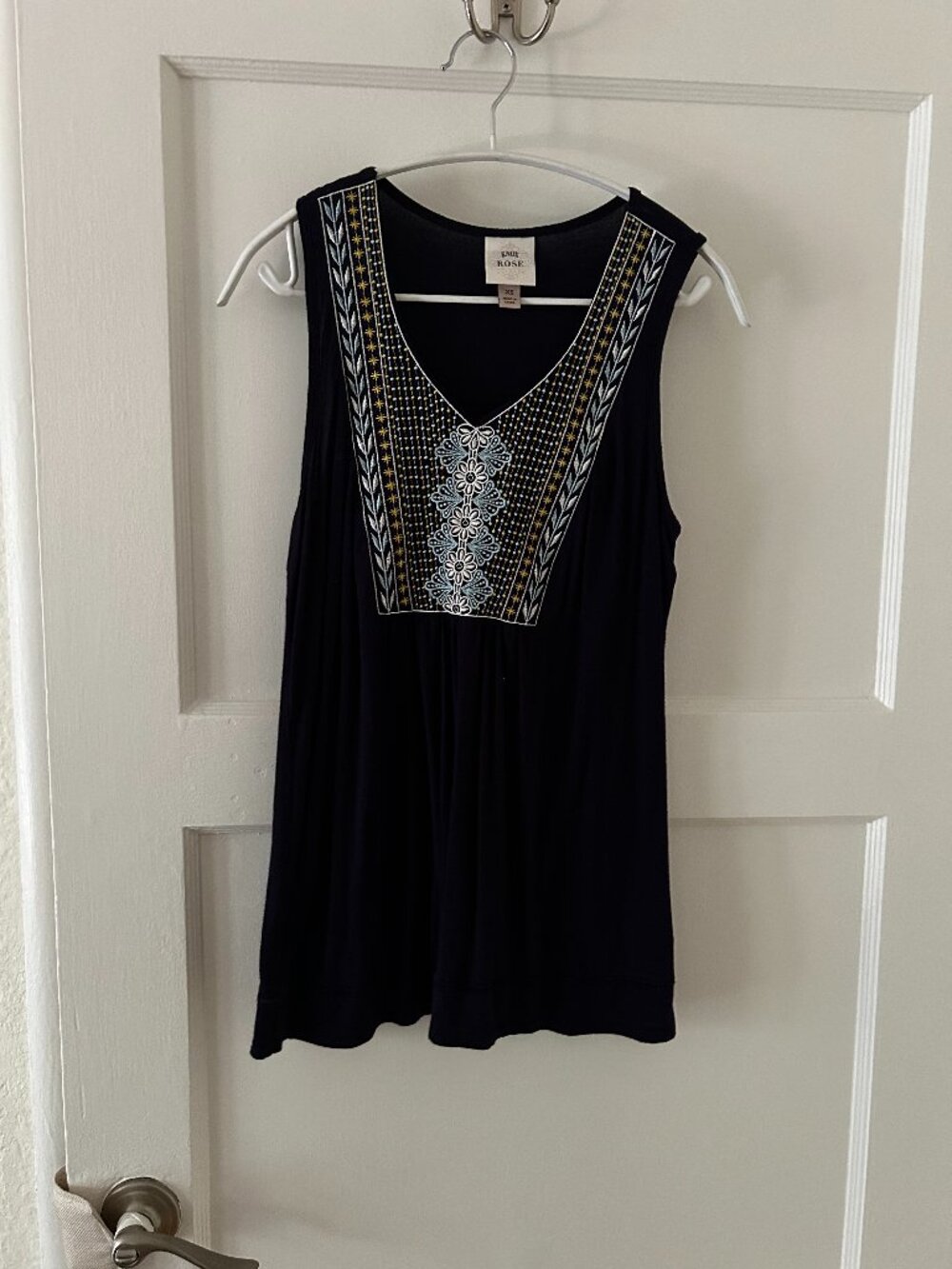 Women's Navy blue tank top with embroidered front detail size XS